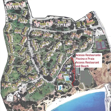 Typical Tm Flat With A Terrace And Sea View In Vsr Porches (Algarve)